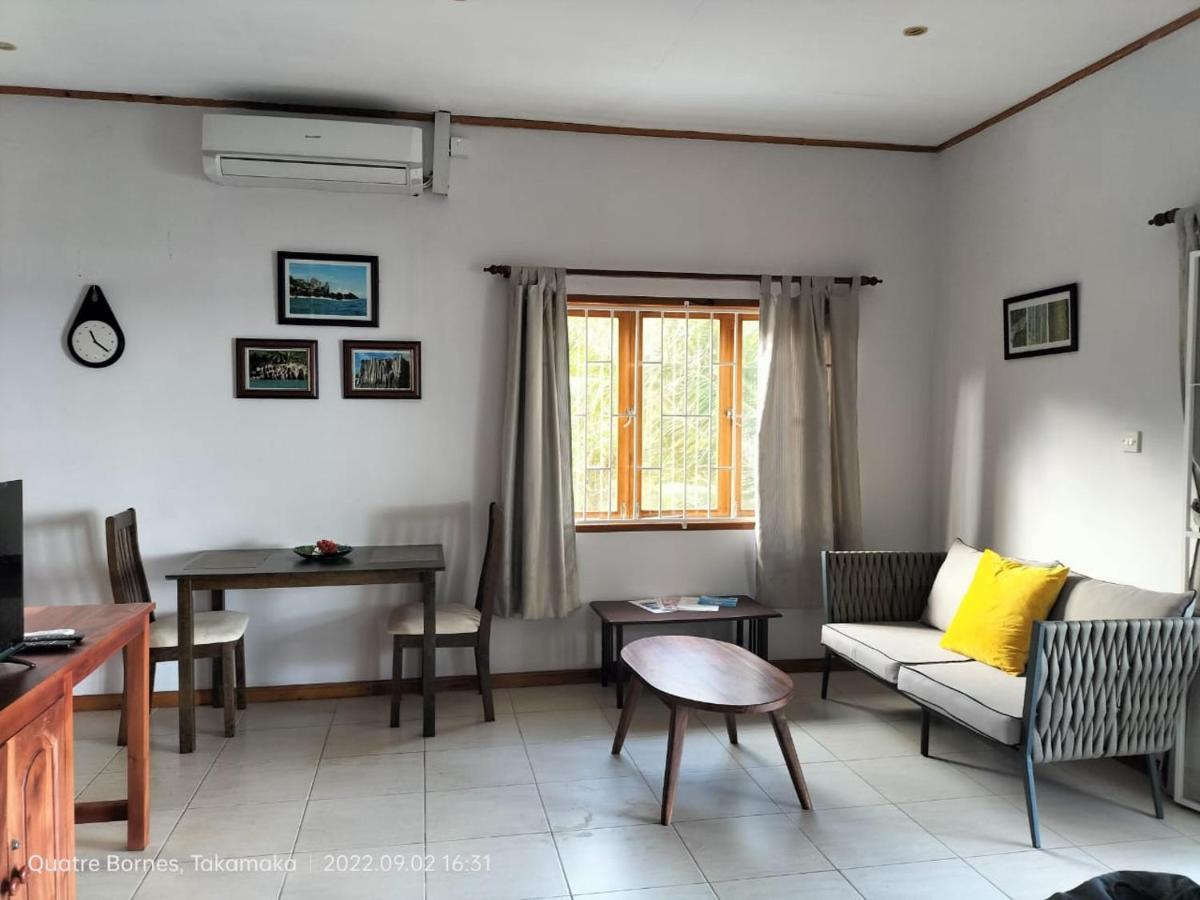 Roz A Mer - Beach Apartment Takamaka Екстериор снимка
