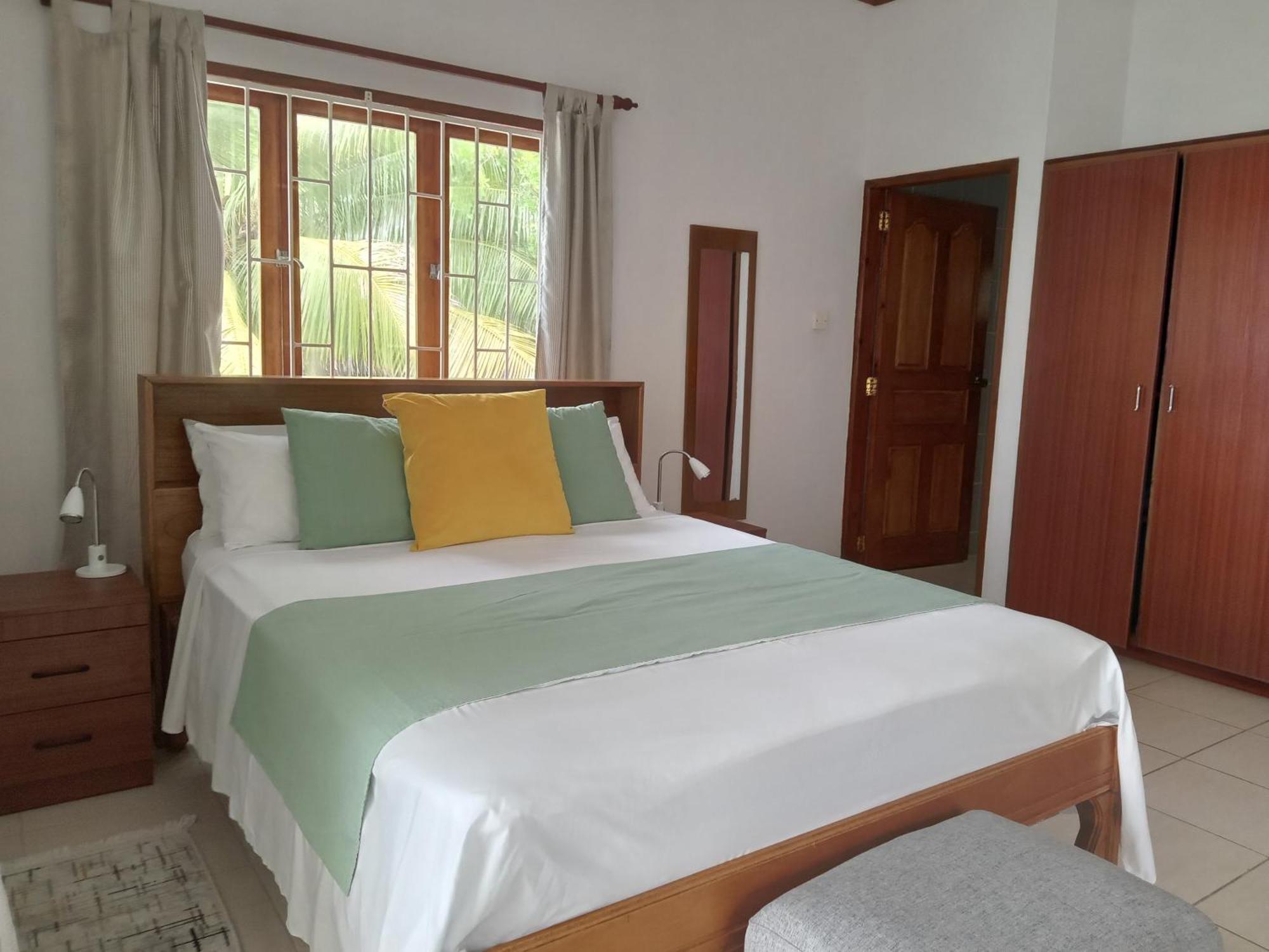 Roz A Mer - Beach Apartment Takamaka Екстериор снимка