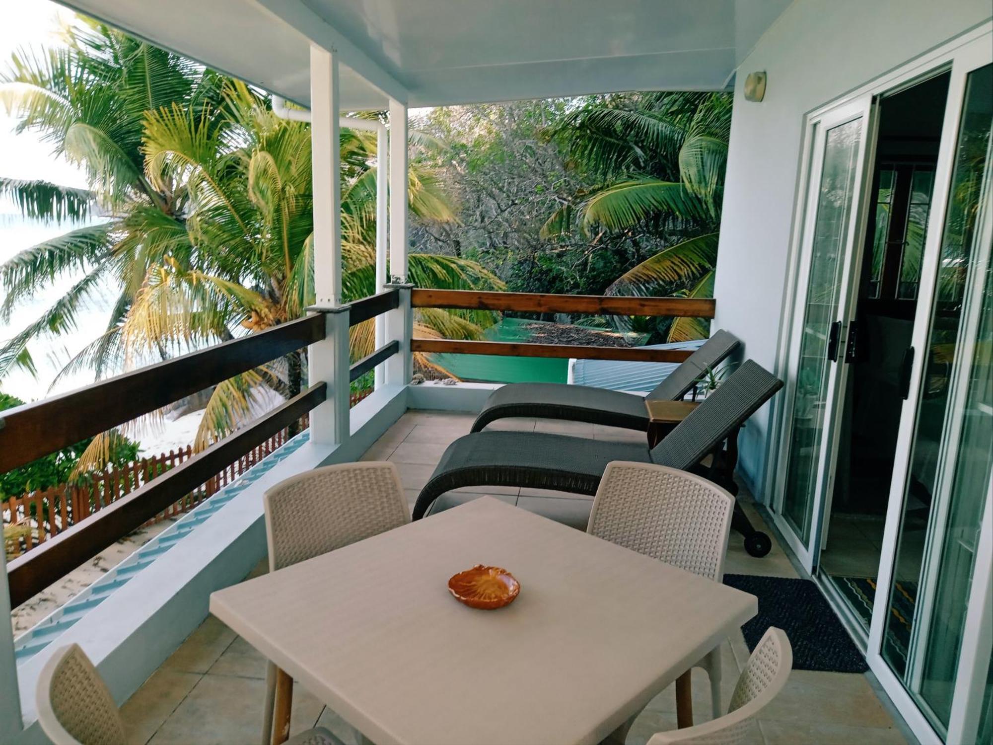 Roz A Mer - Beach Apartment Takamaka Екстериор снимка