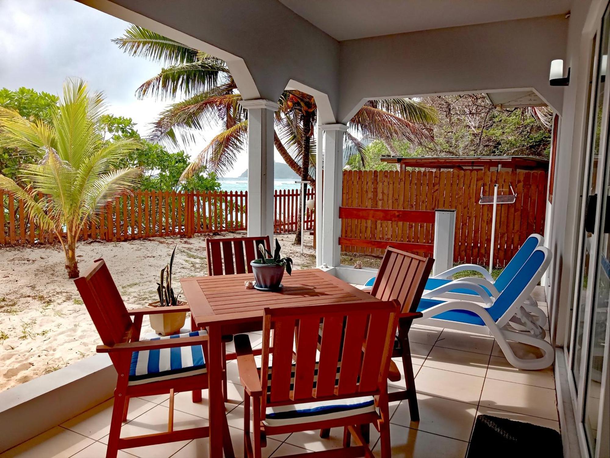 Roz A Mer - Beach Apartment Takamaka Екстериор снимка
